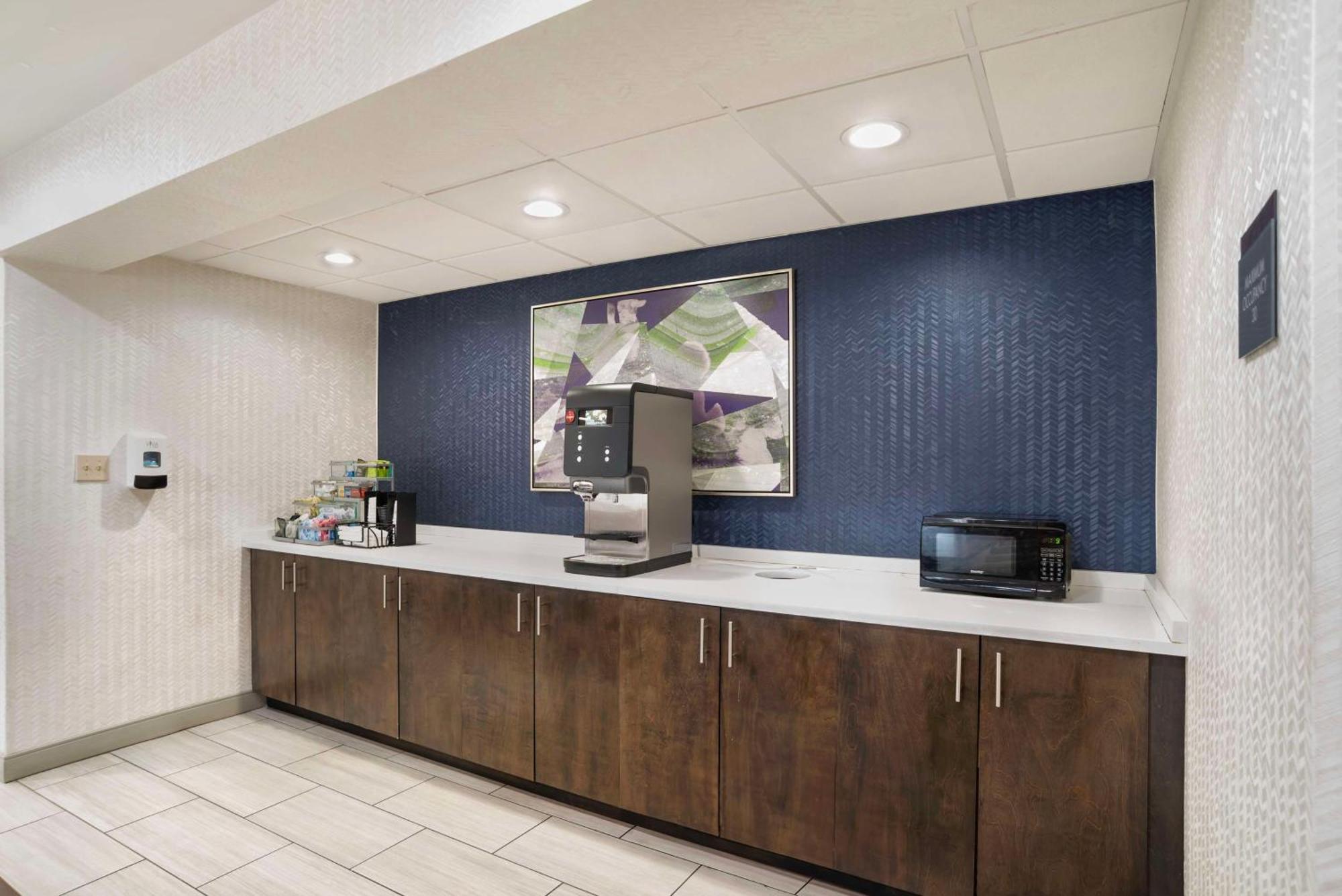 Best Western Montgomery I-85 North Exterior photo
