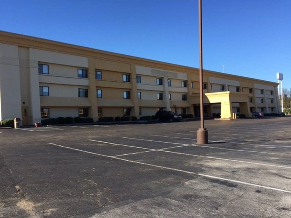 Best Western Montgomery I-85 North Exterior photo